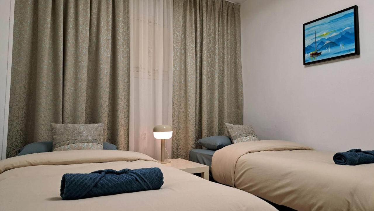 Garden Beach Apartment Τορεβιέχα Εξωτερικό φωτογραφία
