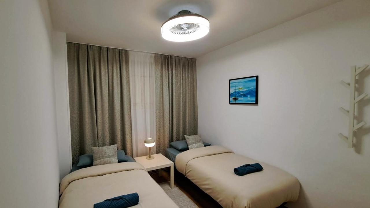 Garden Beach Apartment Τορεβιέχα Εξωτερικό φωτογραφία