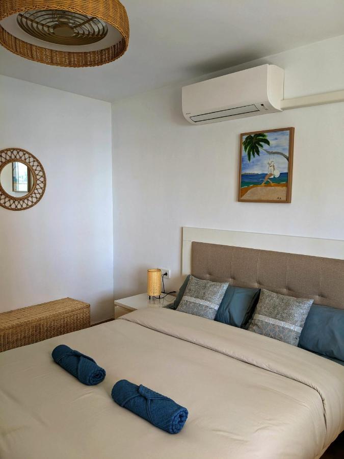 Garden Beach Apartment Τορεβιέχα Εξωτερικό φωτογραφία