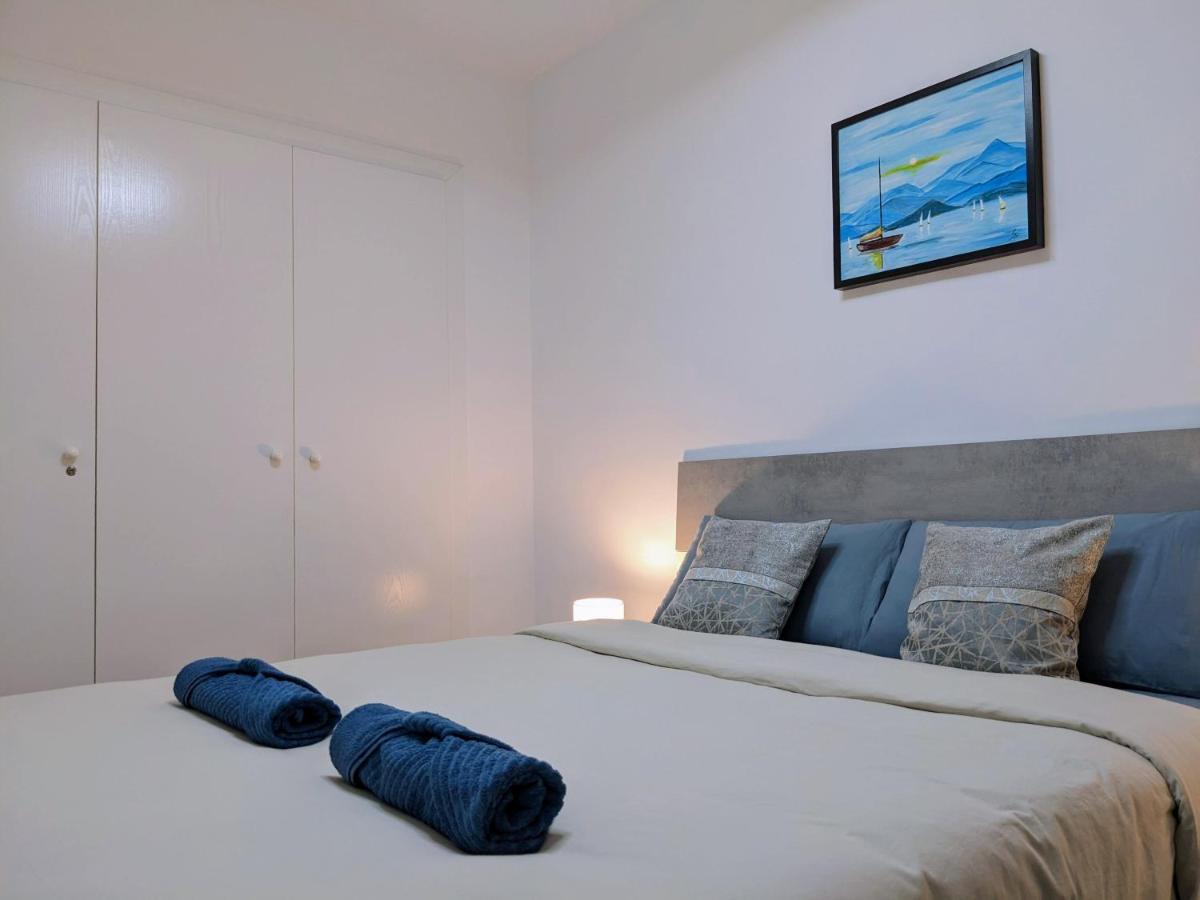 Garden Beach Apartment Τορεβιέχα Εξωτερικό φωτογραφία